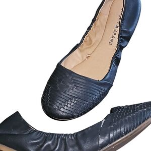 Lucky Brand Black Flats with Textured Design